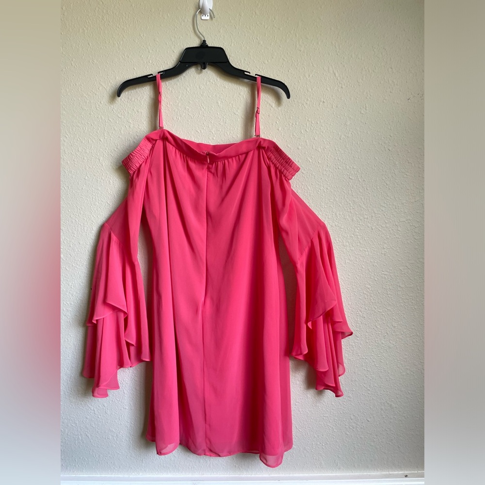 Brand :Kensie   Style :Ruffle of the shoulder sleeves hot pink